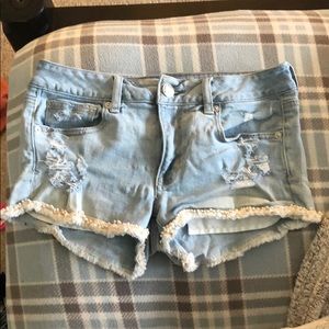 Light wash American eagle jean shorts